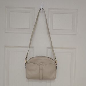 Salvatore Ferragamo Beige RARE Vantage Shoulder Bag AUTHENTIC